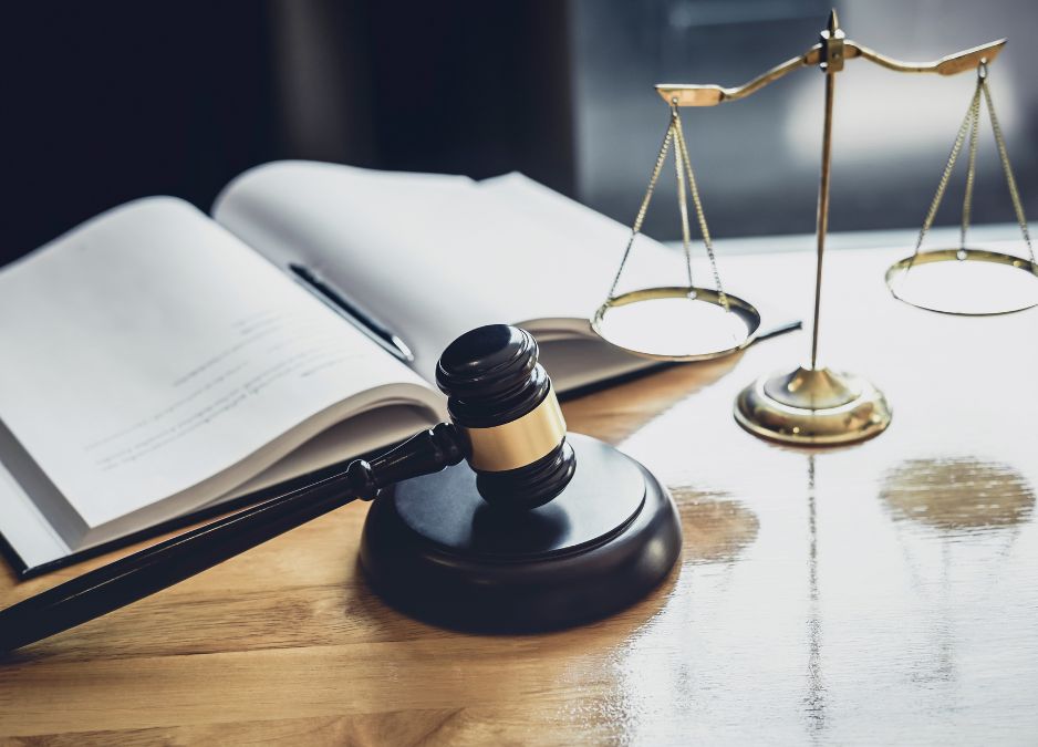 Czym różni się adwokat od radcy prawnego